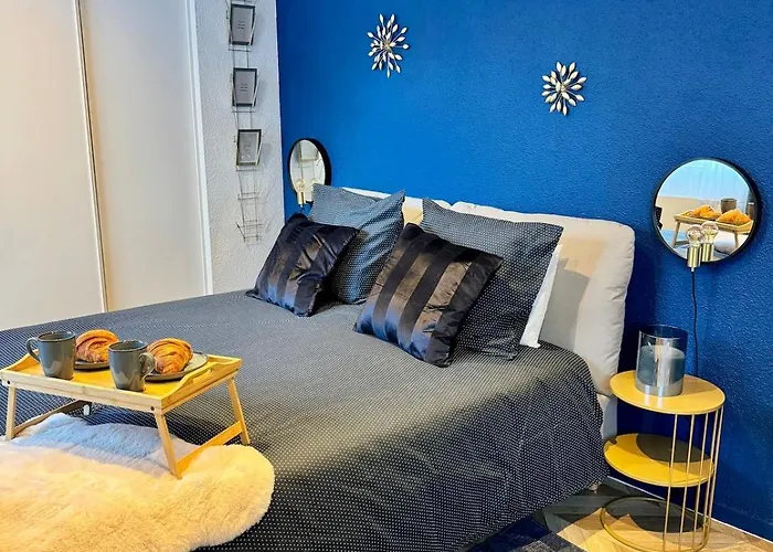 Evasion Bleu Champagne & Son Parking Prive Appartement *